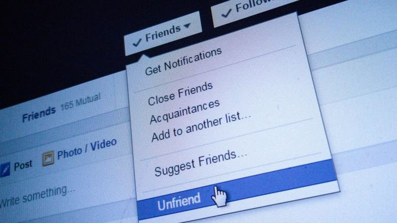 Vì sao bạn cần biết cách xóa bạn bè ẩn trên Facebook?